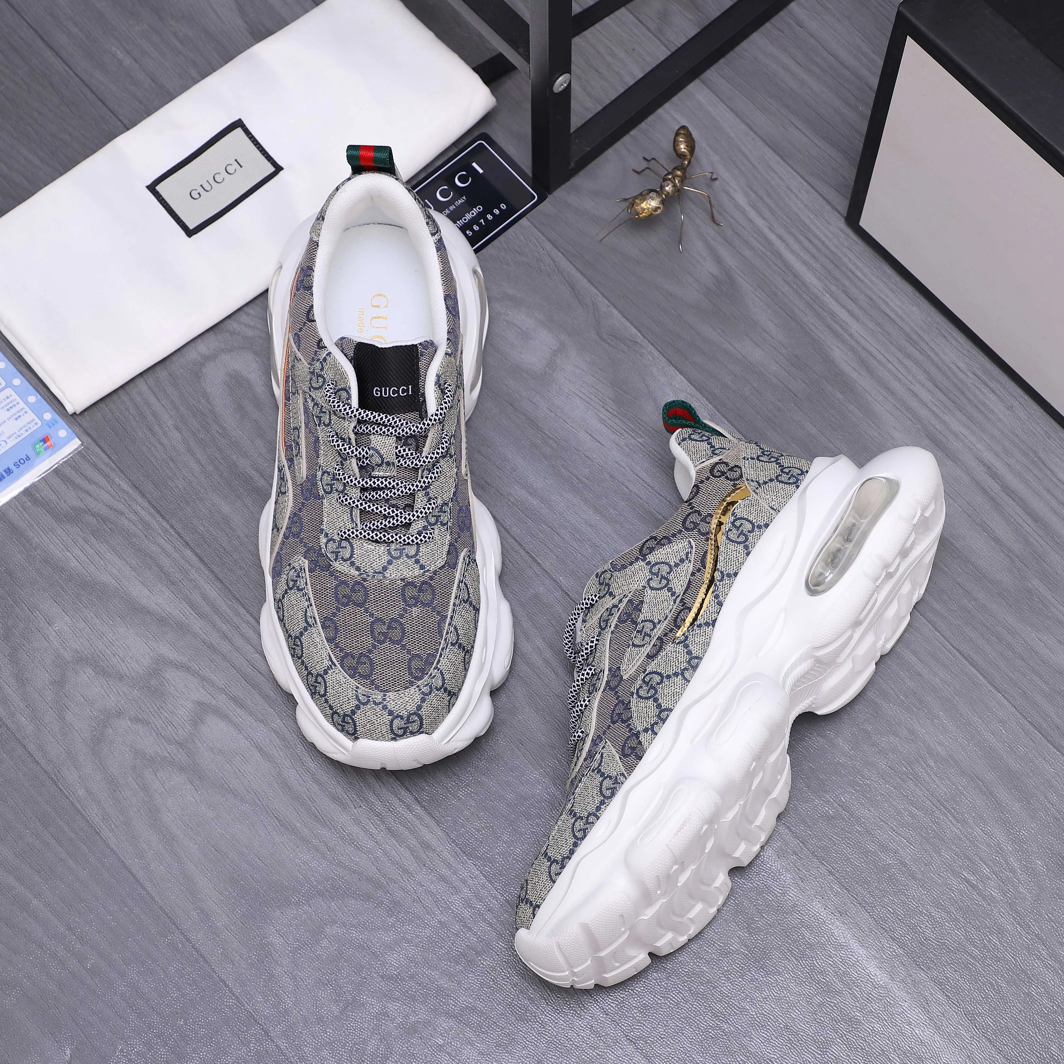 Men's shoes 💰p460 Product trademark: GUCCI "Gucci" casual lace-up men's shoes Regular size: 38-44 Product materials: Selected classic printed cowhide stitching woven upper Breathable mesh lining Cowhide insole Rubber outsole